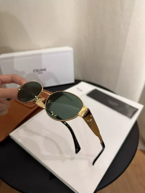 CELINE TRIOMPHE SUNGLASSES CL40235U 30N GOLD w/GREEN LENS - Image 4