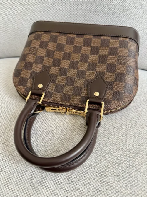 Louis Vuitton Alma BB Toile Monogram bag - Image 9