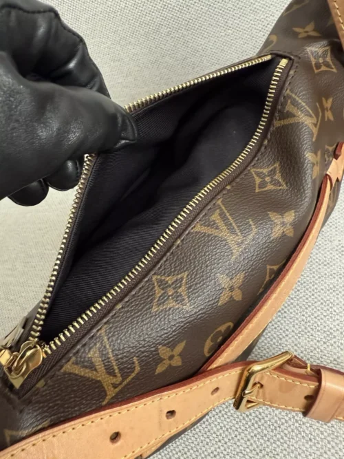 Louis Vuitton Bum Bag Brown Monogram Canvas - Image 10