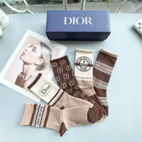 Dior Socks packaging [five pairs in one box] - Image 3